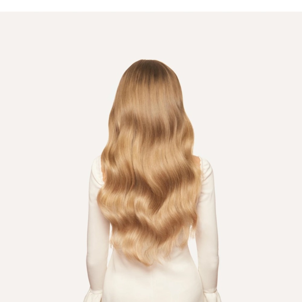 20” blonde hair extensions